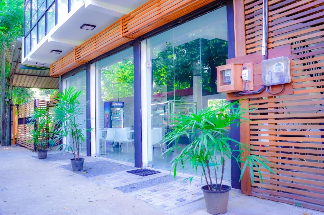 Cinnamon Airport Residencies Katunayaka Bagian luar foto