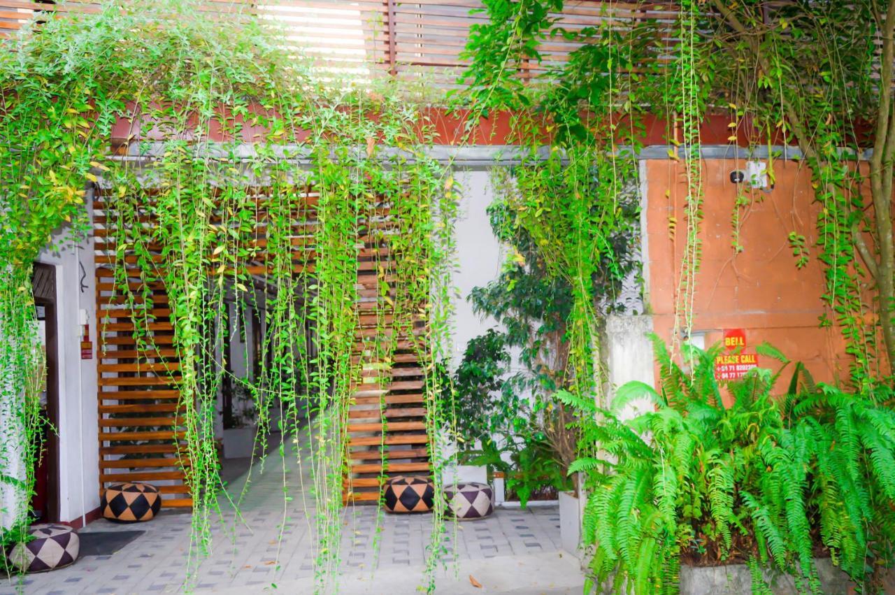 Cinnamon Airport Residencies Katunayaka Bagian luar foto