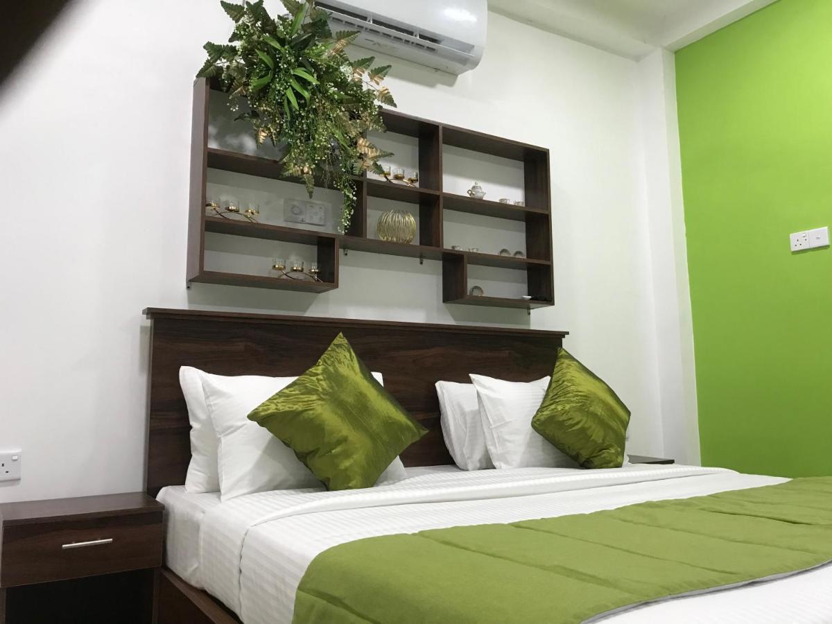 Cinnamon Airport Residencies Katunayaka Bagian luar foto