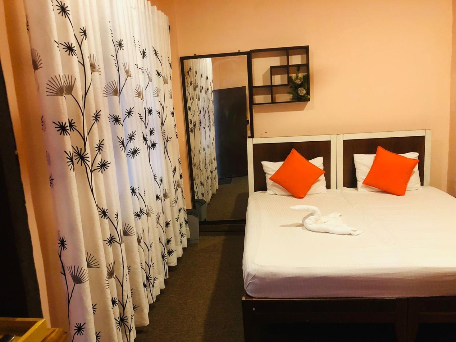 Cinnamon Airport Residencies Katunayaka Bagian luar foto