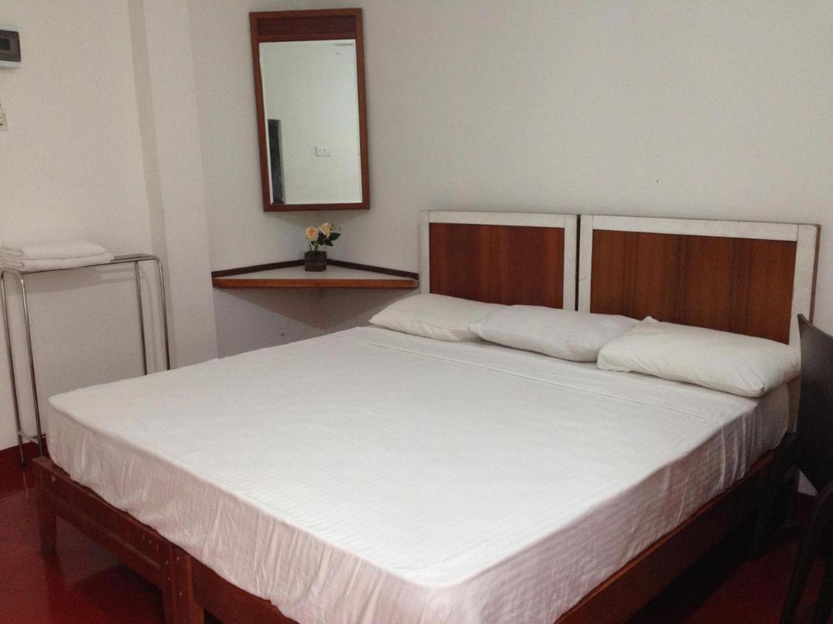 Cinnamon Airport Residencies Katunayaka Bagian luar foto