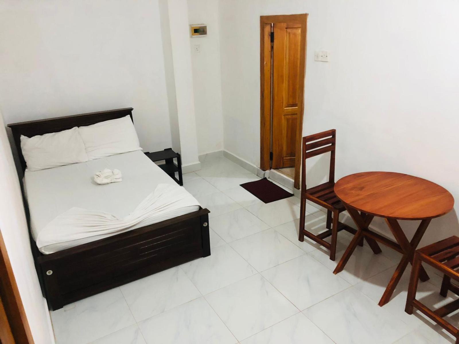 Cinnamon Airport Residencies Katunayaka Bagian luar foto
