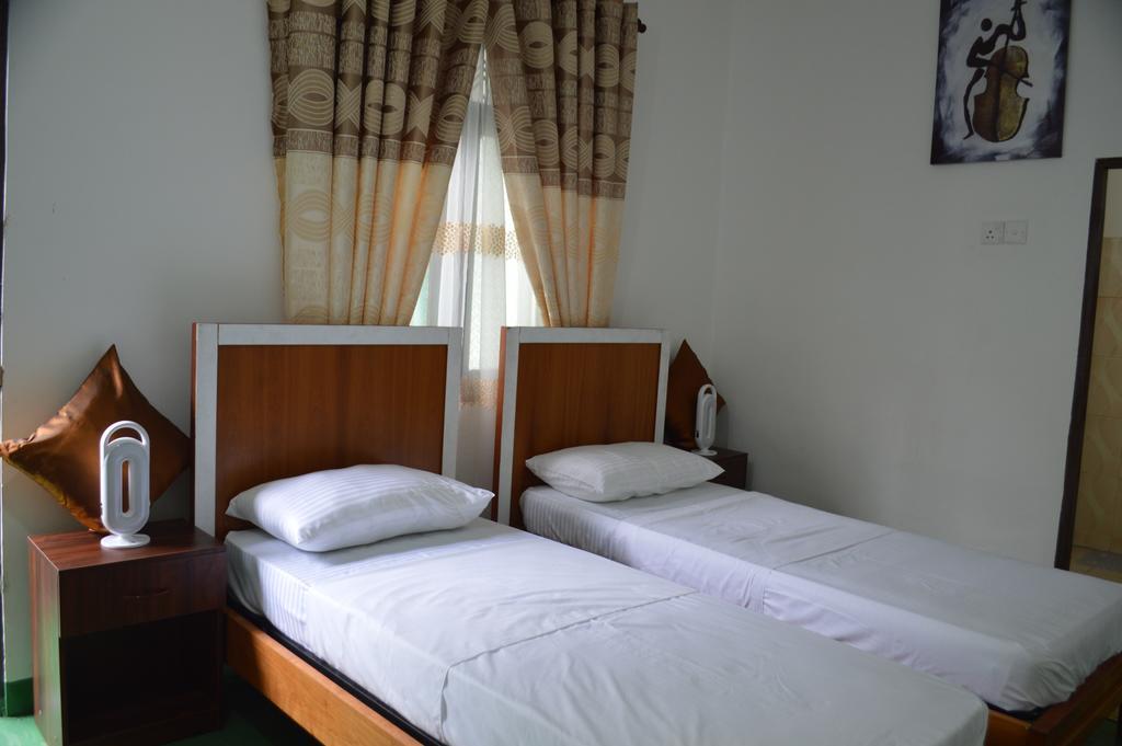 Cinnamon Airport Residencies Katunayaka Bagian luar foto